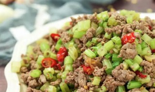 芹菜牛肉末的做法 芹菜炒牛肉末的做法步骤