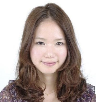 侧面蝎子辫的编发 蝎子辫的编法分解图