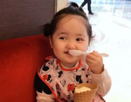 短发女宝宝超萌扎发发型 让你的小公主可爱到犯规