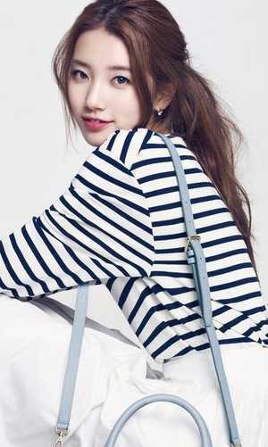 流行的长发型女 人气最高的五款女生长发发型
