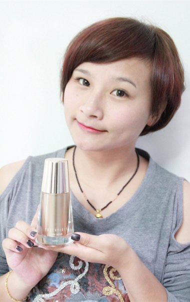 颧骨高额头窄如何通过发型修饰 窄额头可以露额