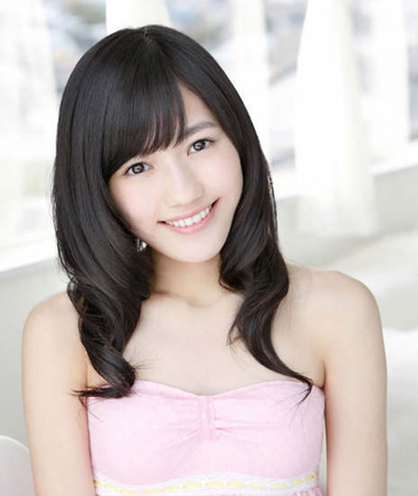 女孩脸长剪什么发型 脸长适合的发型