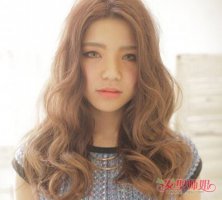 5款改良型韩式中长蛋卷头发型图片 探索蛋卷头发型梳法奥秘从会“看”开始