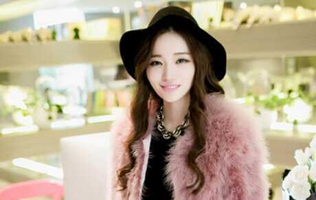 甜美发型图片女中长发 淑女甜蜜中长发卷发发型图片