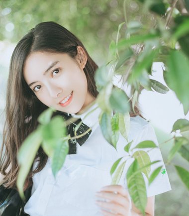 额头窄的女生发型图片 窄额头露额头发型化妆