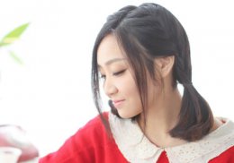 超蓬松低马尾制作巨型软萌特质 女生马尾怎么扎好看低辫子也不错