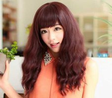 玉米烫发型图片中长发图片 最时尚女生中长发玉米烫图片