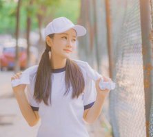 漂亮女孩子马尾辫发型 中学女生马尾辫如何扎不下坠且流行