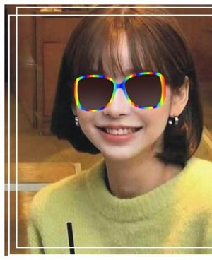 圆脸适合短发还是长发？留长发相对要“安全”许多