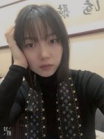大家帮我看看长发和短发哪个更适合我