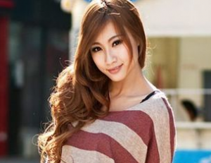 30岁女士适合什么发型 适合三十岁女性的气质卷发