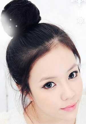 丸子发型图片 韩式甜美风丸子头发型图