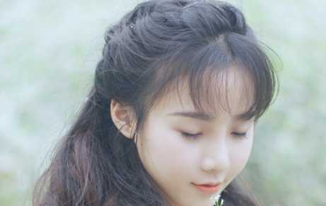 螺旋烫头发 螺旋烫中长发发型彰显女人味