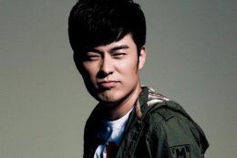 四方脸男生适合什么发型 硬发质剪帅酷短发图
