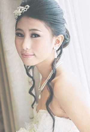 2022年新娘盘发图片大全 2022唯美又浪漫的新娘盘发