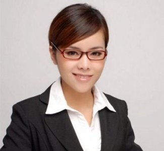 中年女性职场发型这样设计才彰显中年女士的潮流和流行