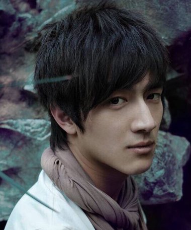 楚乔传宇文玥也有这样的青涩时候 林更新被赞最帅书模发型