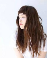 长发时尚的发型图片 流行又迷人的女生长卷发型设计