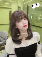 锁骨发电棒烫 层次感丰富 飘逸优雅