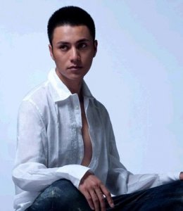 别有一番韵味的男士帅气短发 简单清新的男生短发发型设计