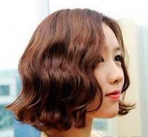 短发烫发型女2022 2022最新女生短发烫发发型