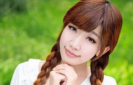 夏季扎头发简单发型长发 夏季女生清爽长发扎发发型