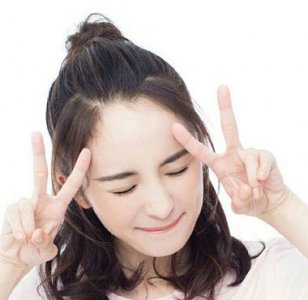 结婚数年再战傻白甜 杨幂《微微2》挑战职场萌妹发型