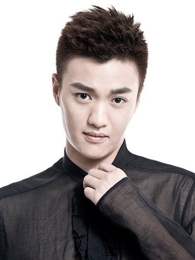 男士平头发型修剪 男生什么发型最好看