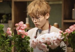 现在男生流行什么发色 90后男生秋季染发新时尚 趁着年轻马起来