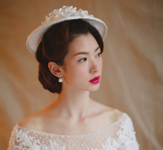 显瘦的新娘婚纱造型 百搭完美新娘发型图片