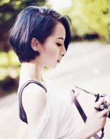 齐耳短发适合什么衣服 夏季清凉首选女生齐耳短发