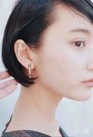 女中学生剪的短发发型 2022年有刘海短头发打造