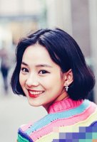 女孩子短发该怎么穿衣搭配 纯美可人的头发演示