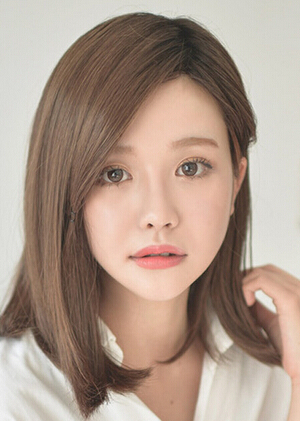 五款让你轻松修颜减龄的平分短发梨花头