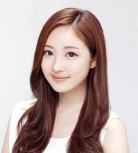 胖脸女孩儿最佳染发 百搭流行胖脸刘海染发
