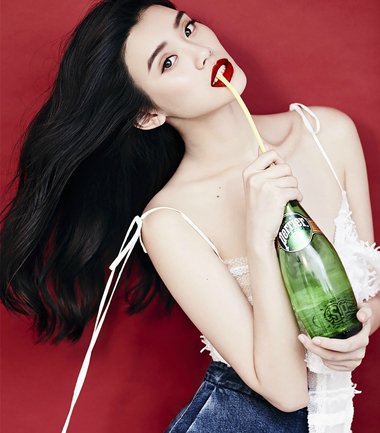 黑色头发如何做好的气质 奚梦瑶让你的发型拥有