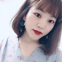 一入短发深似海，从此长发是路人 一入短发深似海,从此长发是路人,接下来是什么诗句?
