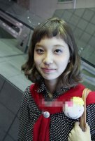 百变养眼蛋卷头短发秀出美女范 触动你心灵的女生齐肩卷发打造