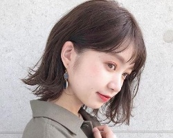 头发稀少是什么原因 头发稀少吃什么