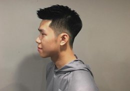 路人甲与校草原来就发型的差距 大学男生梳网红瓜子头酷帅有范儿