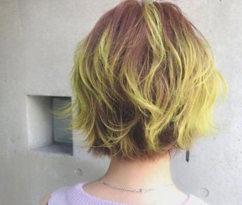 女生夏季短发流行发色参考 个性潮流兼具打造迷人小姐姐