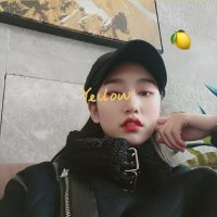 发型不够帽子来凑，超超超显脸小！无敌！