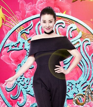 苗圃爽朗型扎发图片 做达人不能只有一种发型