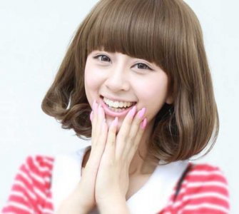 学生梨花头 甜美清秀的学生内扣梨花头发型