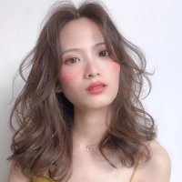 秋季女生最瘦脸的锁骨发新上线 中年女士气质披肩卷发减龄时髦