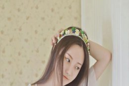 夏天头发很油有什么办法？做好几招让头发时刻清爽