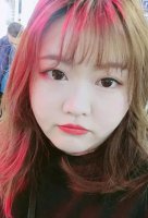 大方脸头发少合适什么发型 女孩子懒散蓬松卷头发