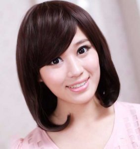 适合OL一族的妹子 亚麻色内扣波波头发型