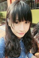 上宽下窄脸型合适的发型 魅力倍增的女孩子长卷发