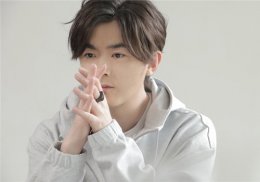 什么时候男生发型会不在意脸型 倒三角脸男生发型追求背面效果